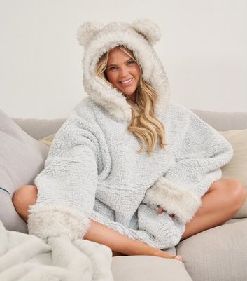 Women's Grey Polar Bear Dressing Gown | Gowns dresses, Tu clothing, Clothes